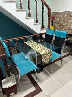 4 person dinning table 0