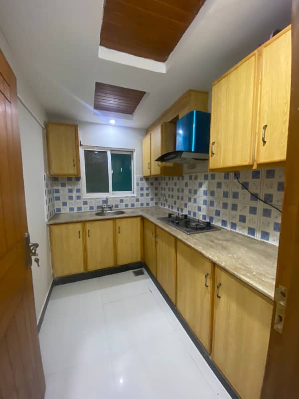 Two bed flat for rent 3