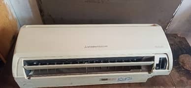 Mitsubishi 1.5 tan AC and good condition no repair