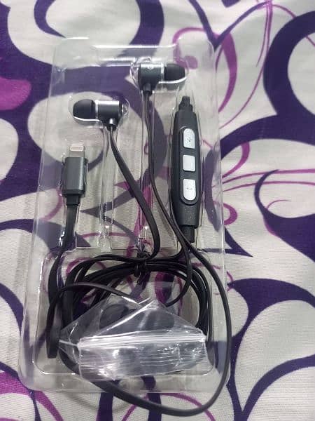 9mm, Pressplay, Ambest handfree 2