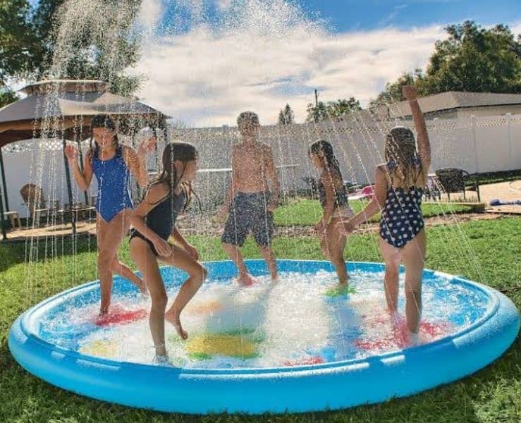 inflatable sprinkler sweeming pool 3