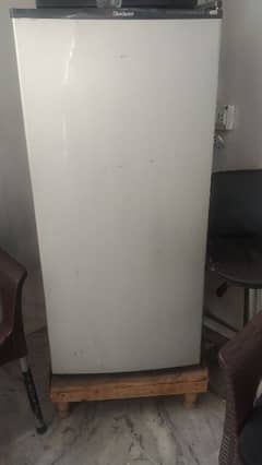 Dawlance mini fridge for sell