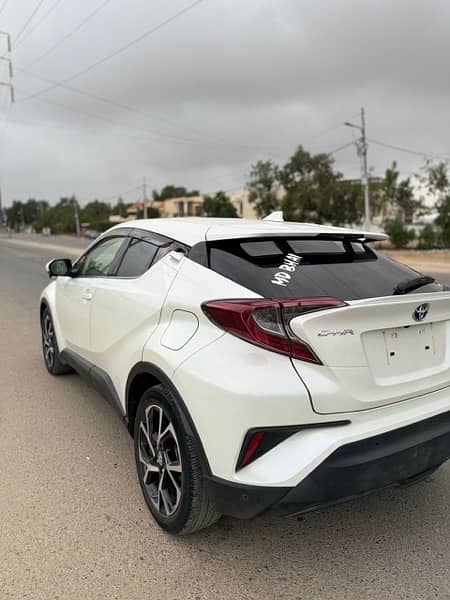 Toyota chr 2019 model 5