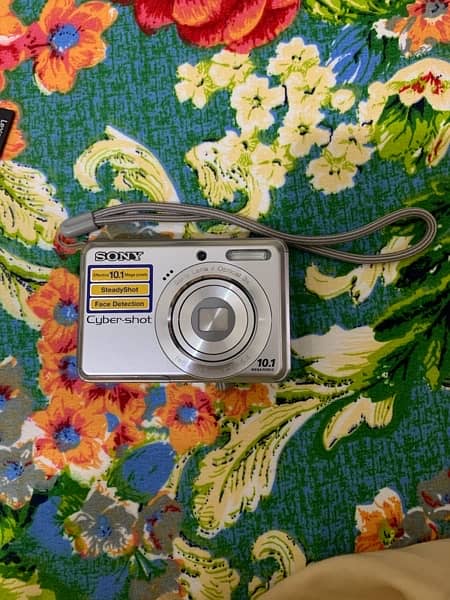 SONY CORP DIGITAL STILL CAMERA 1