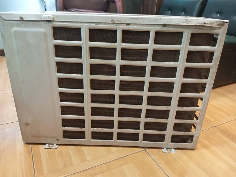 Used AC Haier (Indoor Unit & LG out door Unit) 2