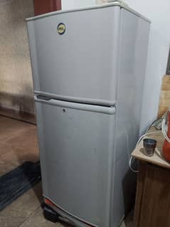 pel big size fridge up for sale in original condition