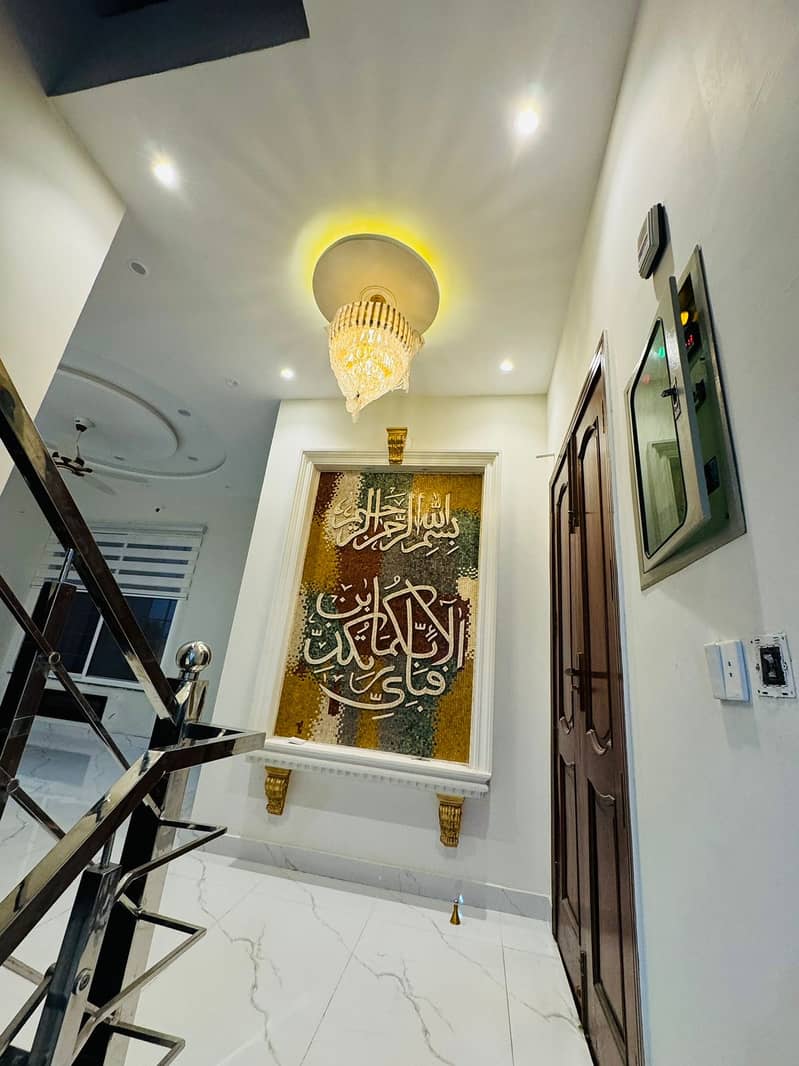 10 Marla New Furnished House for Sale in Lahore 16