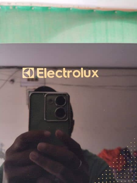 Electrolux Refrigerator 4