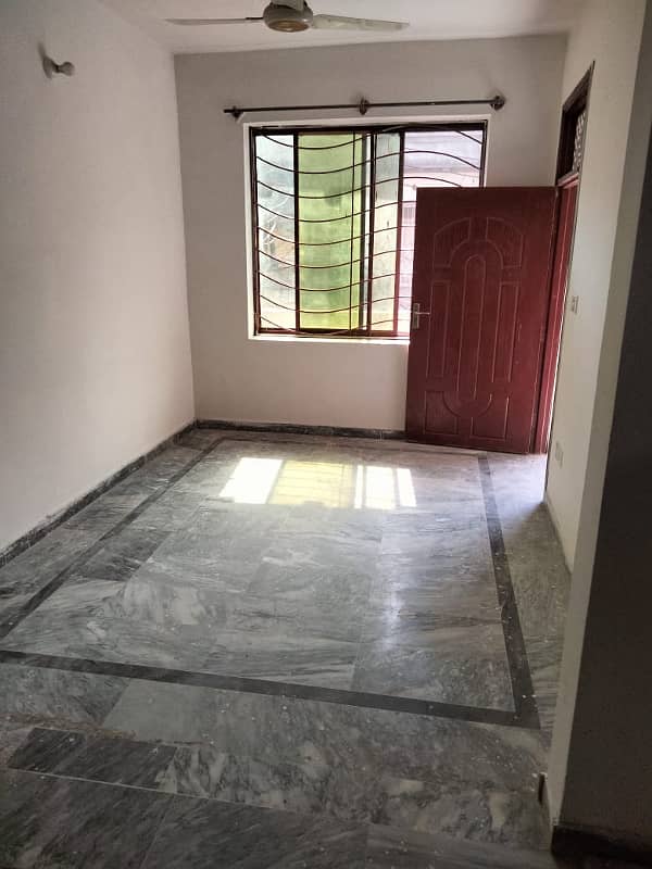 3 Marlla Dubble story House for rent phase 4a Bajli Pani 13