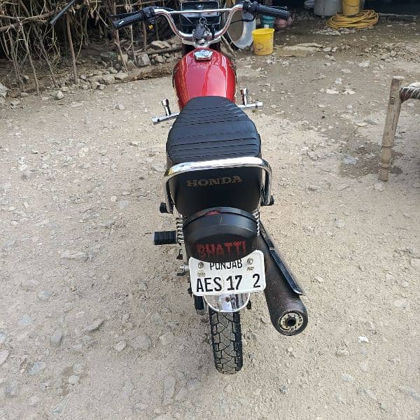 Honda 125 Model 21 3