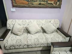 Sofa set with Table