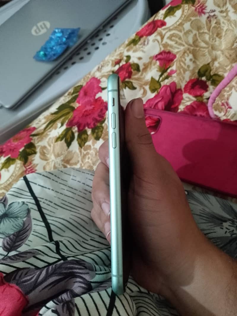 iphone 11 jv urgent 4