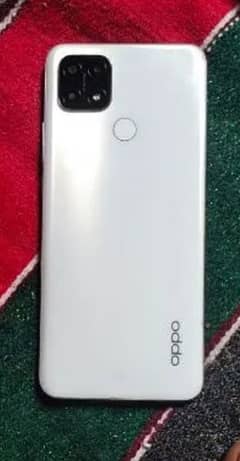 oppo Mobile white colour. 4 GB ram 64 Rom.