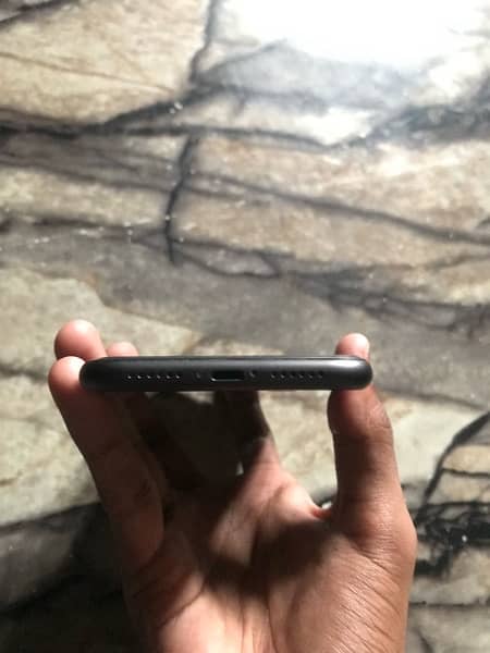 Iphone 11 (FACTORY-UNLOCK) 2