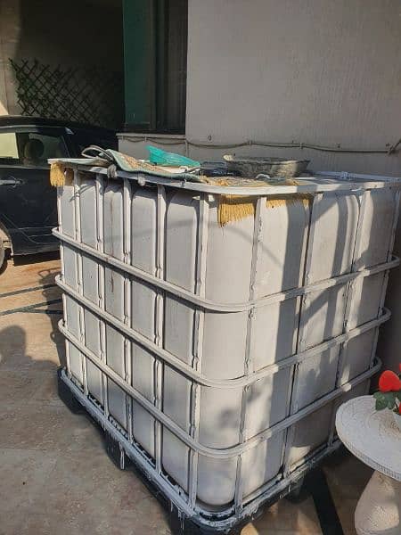 1000 GL FIBER WATER TANK WITH EXTRA STEEL FRAME AND STAND 0