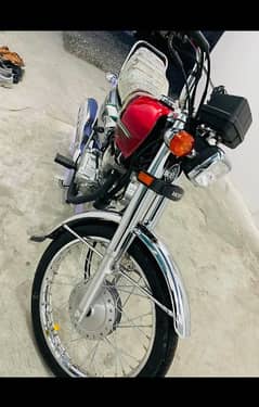 HONDA CG 125CC FOR SALE URGENTLY WHATSAPP CONTACT 03255836893