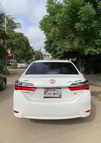 Toyota Corolla Altis 2020 4