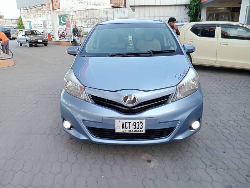 Toyota Vitz 2014  Toyota Vitz 2014 (Imported in 2017) 6