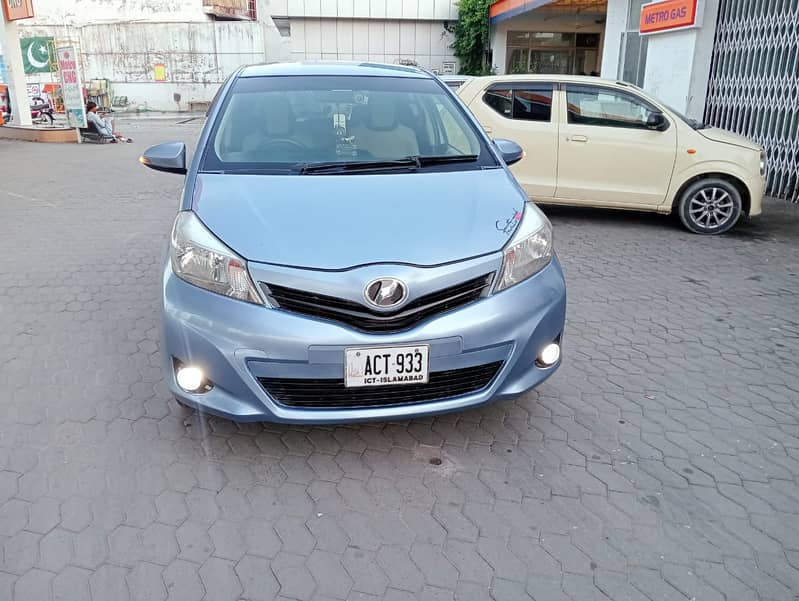 Toyota Vitz 2014  Toyota Vitz 2014 (Imported in 2017) 7