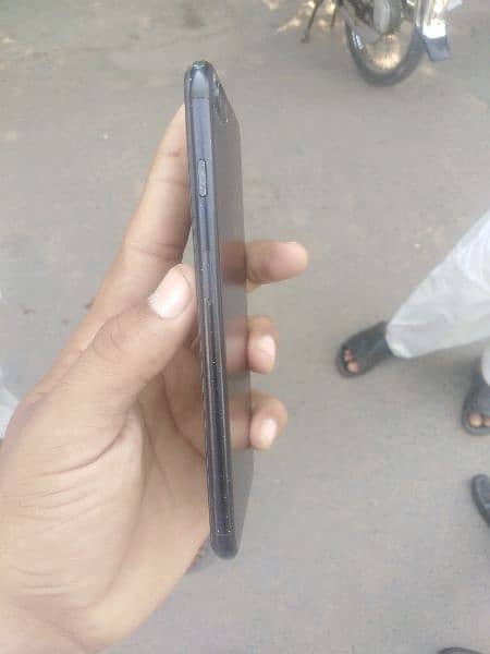 iphone 7 plus 32 gb pta approved all ok ha fingr ok ha 6