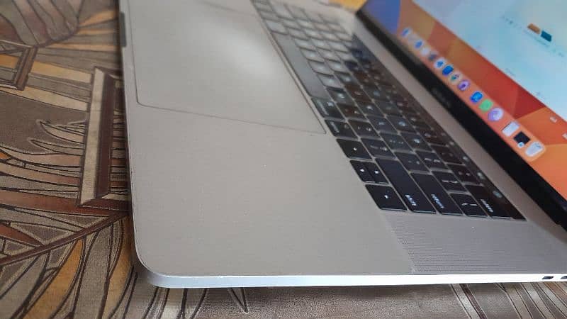 Macbook Pro 2017 3