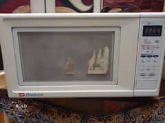 original Dawlance microwave oven in excellent condition for sale