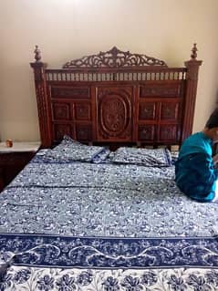 wooden bed hai king size