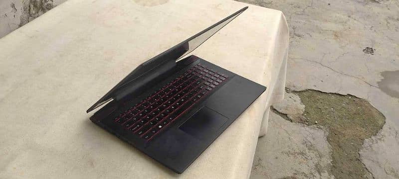 Lenovo Y50-70 Touch Gaming Laptop 1