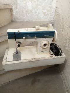 Intrial sewing machine for fast working condition