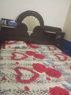 king size bed ( 2 side Table ) without mattress