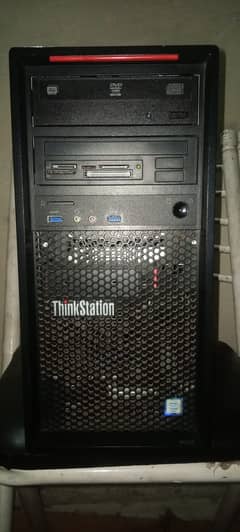 Lenovo P310 / E3 1230 V5(same as i7 6700) / 16GB Ram / 500Gb Hard