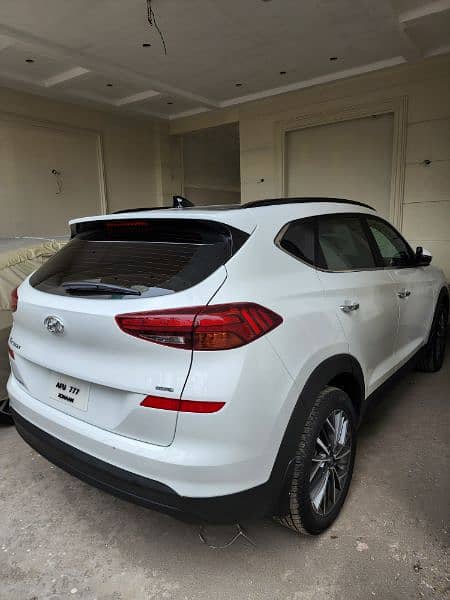 Hyundai Tucson 2021 AWD 10