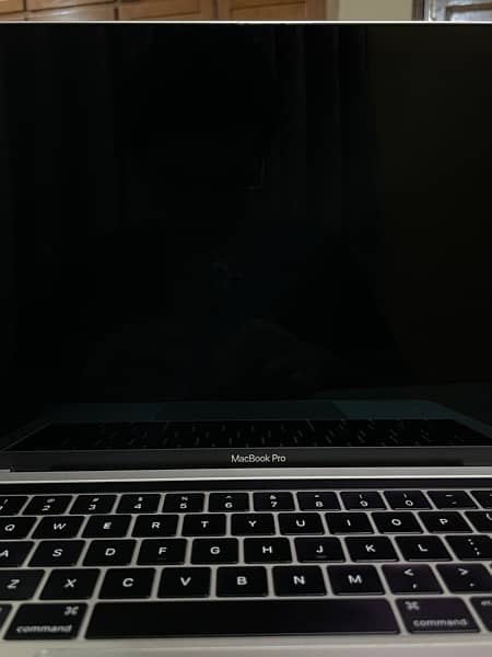 MacBook Pro 13 inch 2016 Core i7 1