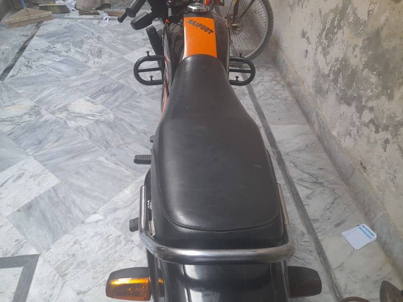 Honda pridor 100cc 6