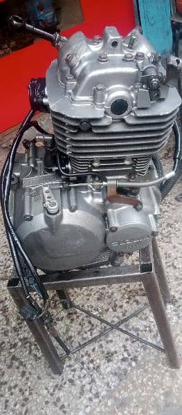 Suzuki Dr250 engine 0