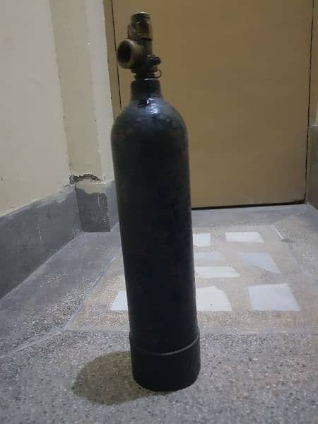 used Oxygen Cylinder 2