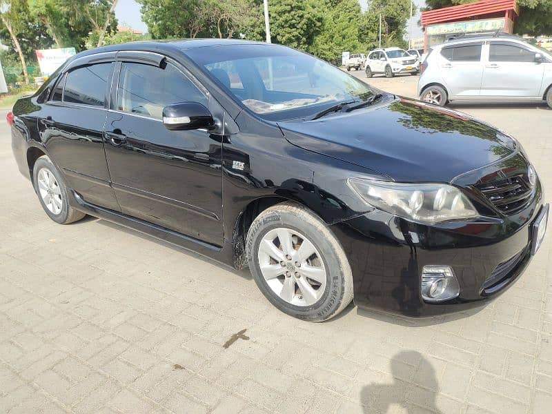 Toyota Corolla Altis 2012 3