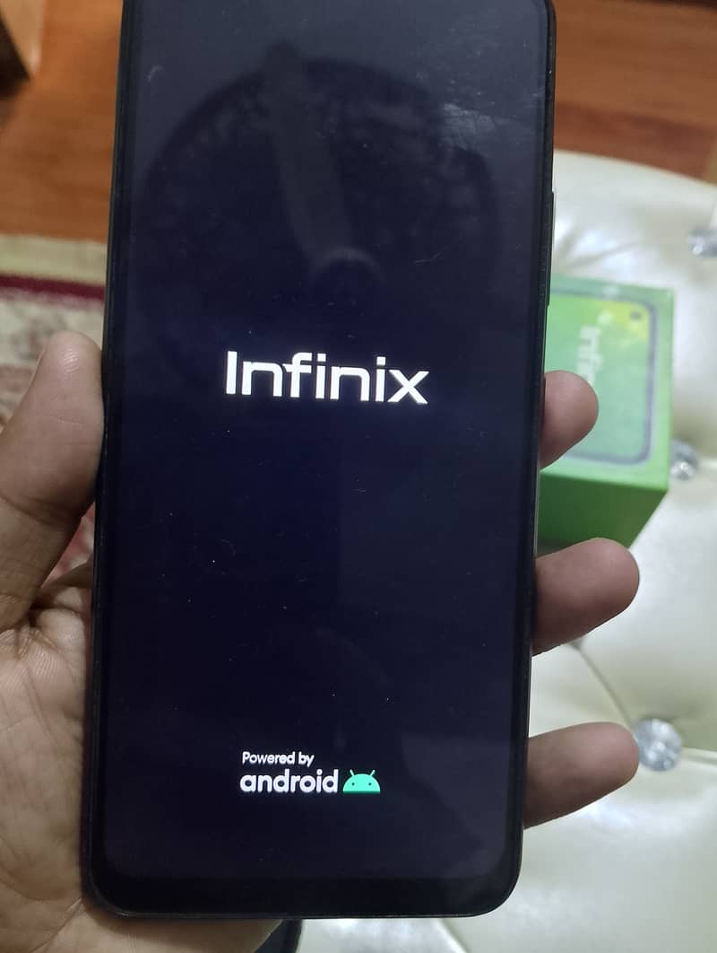 Infinix hot 10 Ram 4 Rom 64 2