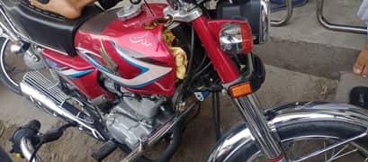 Honda 125 cc New louck And condition