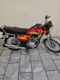 Honda CG 125cc urgent sale ha