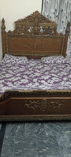 Bed with side table for urgent sale 2