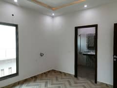 1 Kanal House Available In Wapda Town Phase 1 - Block D2 For sale 0