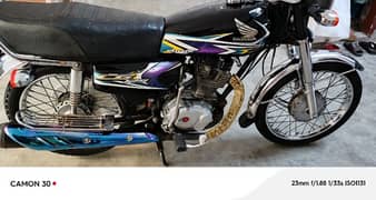 selling Honda CG 125 sukkur number model 2020