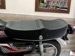 Honda 125 complete seat