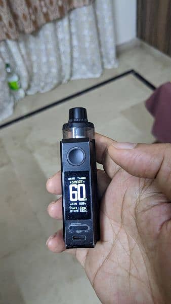 Vape Drag E60 pod mod,  4 new coils n 3 used  juice 4