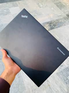 Lenovo x1 carbon 8/256 i7