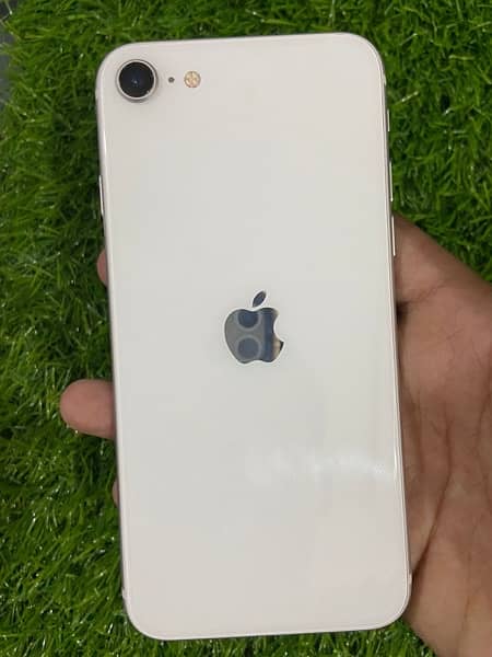 IPHONE SE NON PTA FOR SALE 2