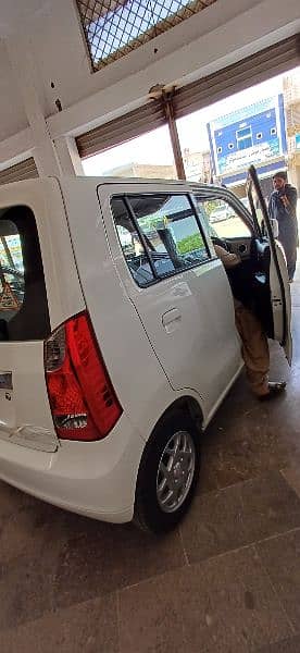 Suzuki Wagon R 2023 1