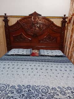 very Good condition bed