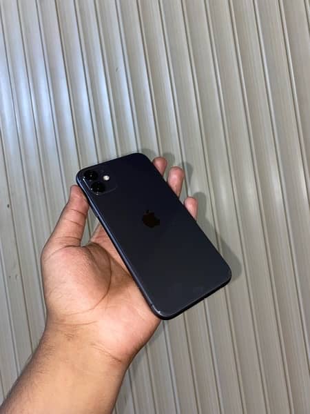 Iphone 11 Jv with Box in warranty no scratches 2